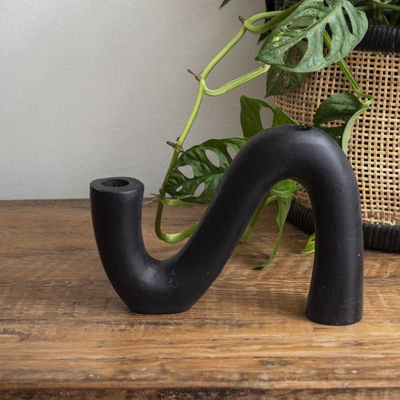 Black Curved Candle Holder - Merry PigletsAccent Decor