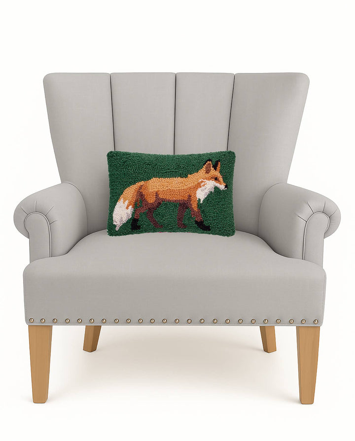 Fox Wool Hooked Pillow - Merry PigletsPeking Handicraft