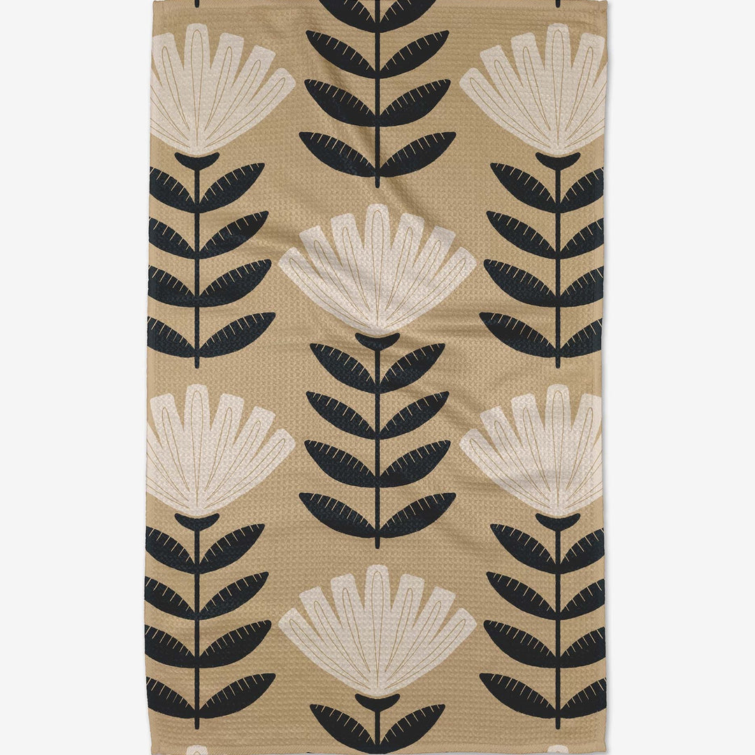 Gloria Tea Towel - Merry PigletsGeometry