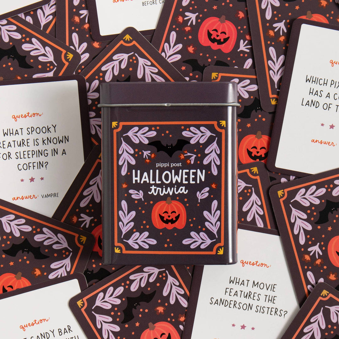 Halloween Trivia Cards in Tin - Merry PigletsPippi Post