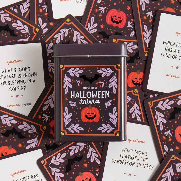 Halloween Trivia Cards in Tin - Merry PigletsPippi Post