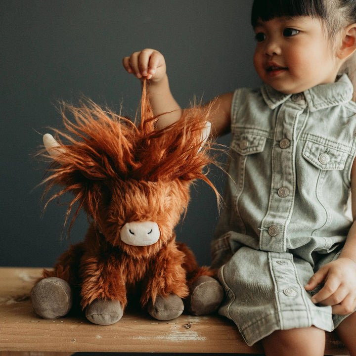 Hamish the Highland Cow - Merry PigletsBunnies By the Bay