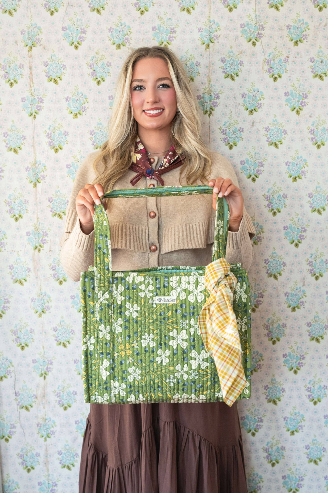 Josephine Quilted Tote - Merry PigletsHandker Bandanas