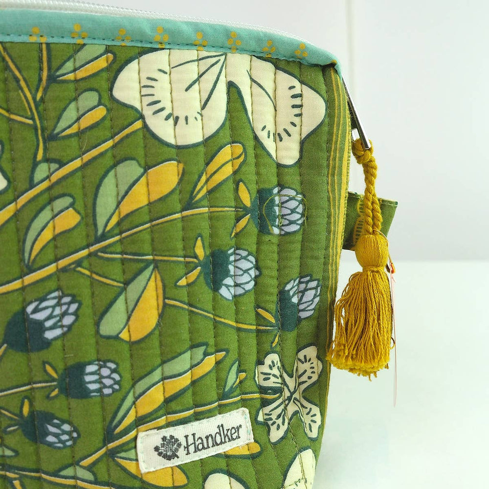 Josephine Quilted Zipper Pouch - Merry PigletsHandker Bandanas