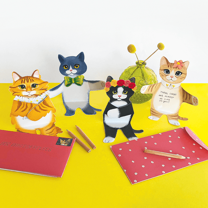 Kitten Cuddles Notecards - Merry PigletsChronicle Books