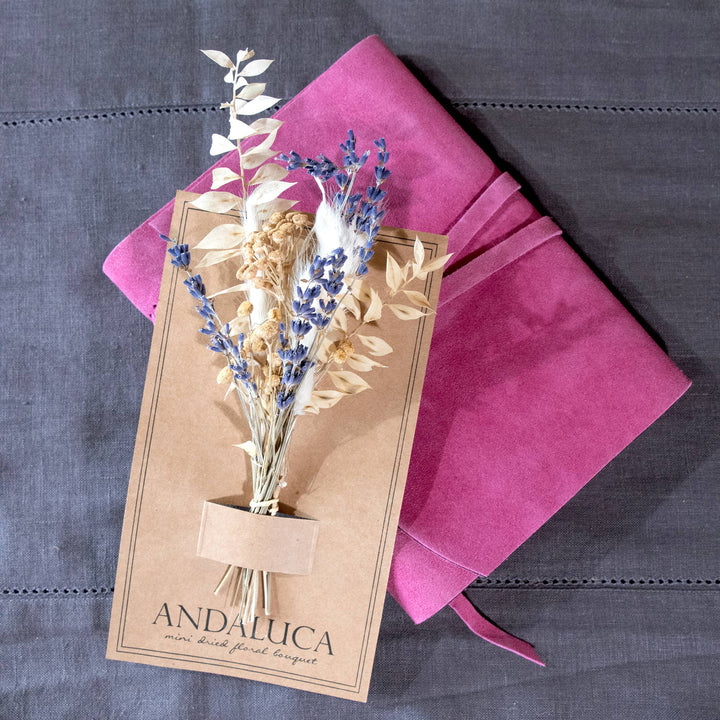 Lavender Bunny Tail Mini Bouquet - Merry PigletsAndaluca