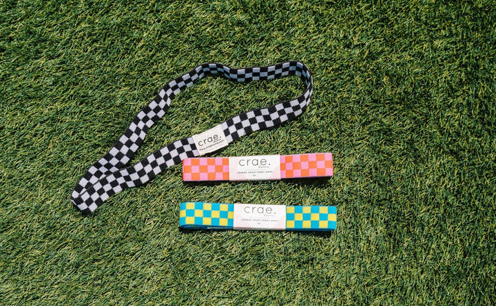 Lounge Chair Pool Towel Band: Checkmate - Merry PigletsCrae.Home