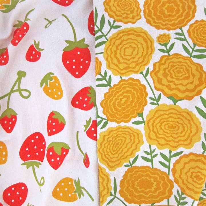 Mari Berry Dish Towel Set - Merry PigletsThe Neighborgoods