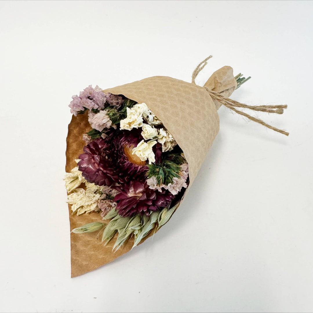 Mini Field of Flowers Dried Bouquet - Merry PigletsAndaluca