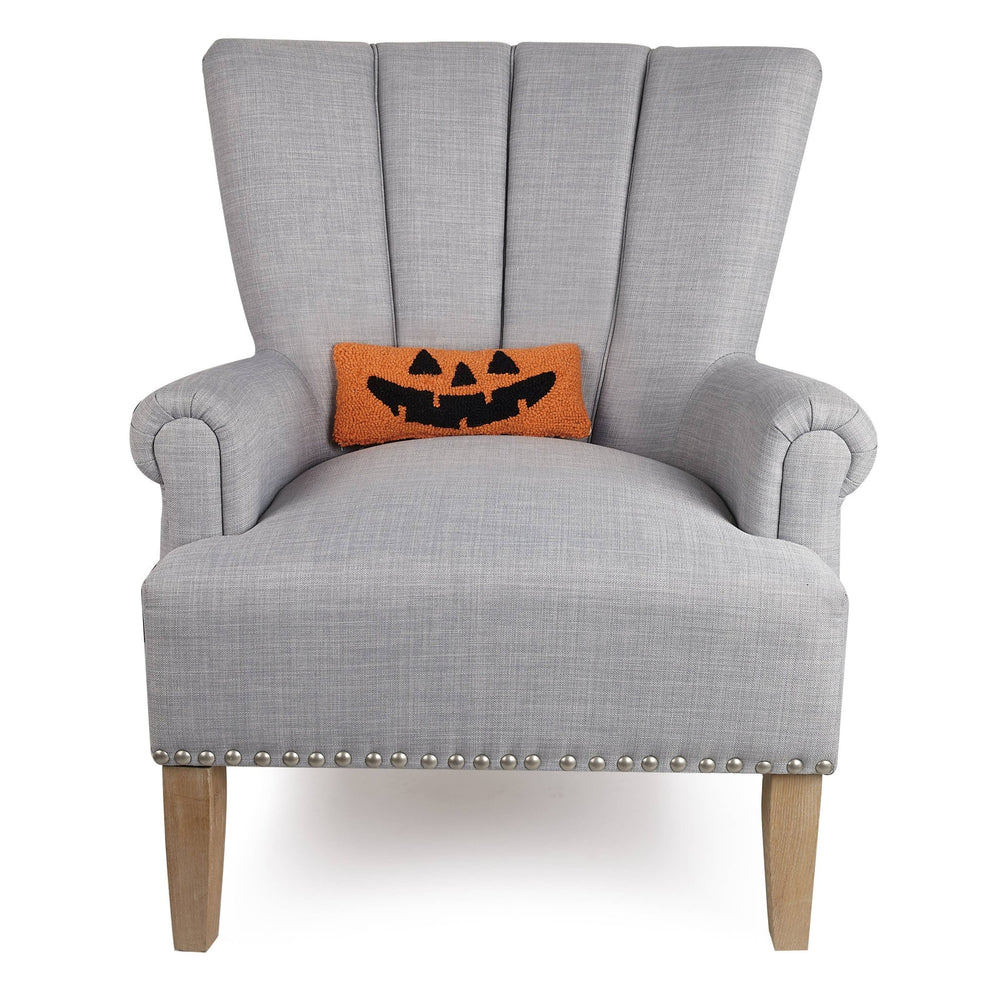 Petite Jack-O-Lantern Wool Hooked Pillow - Merry PigletsPeking Handicraft