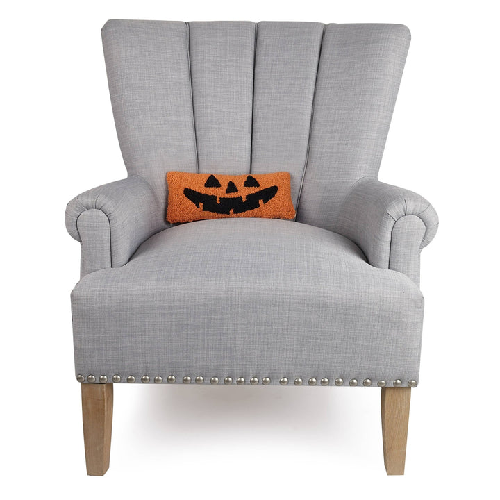 Petite Jack-O-Lantern Wool Hooked Pillow - Merry PigletsPeking Handicraft