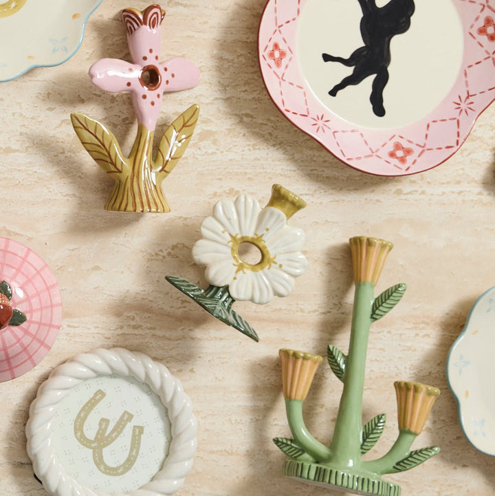 Soft Petal Candleholder - Merry PigletsAccent Decor