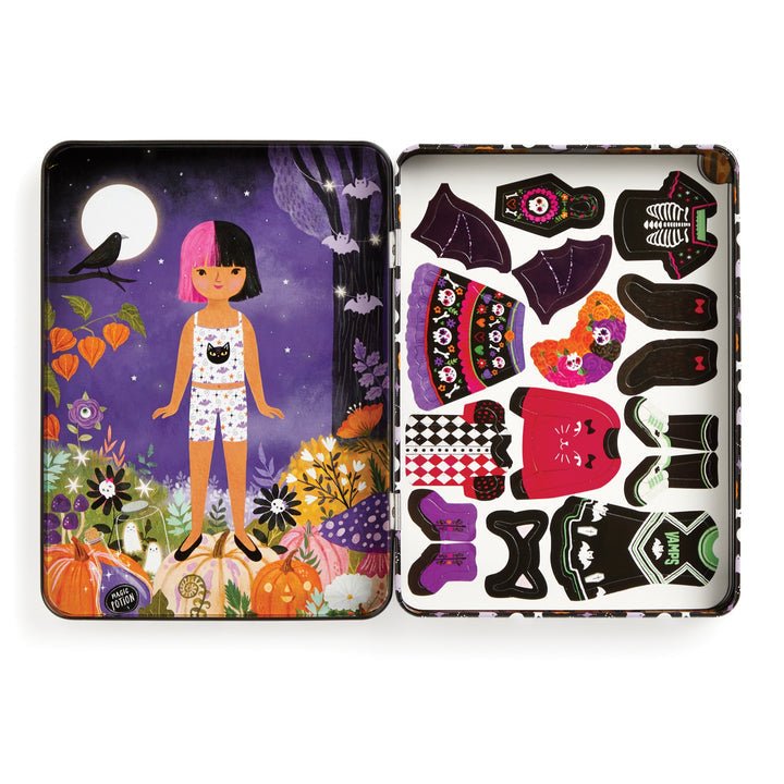 Spooky Season Magnetic Dress-Up - Merry PigletsMudpuppy