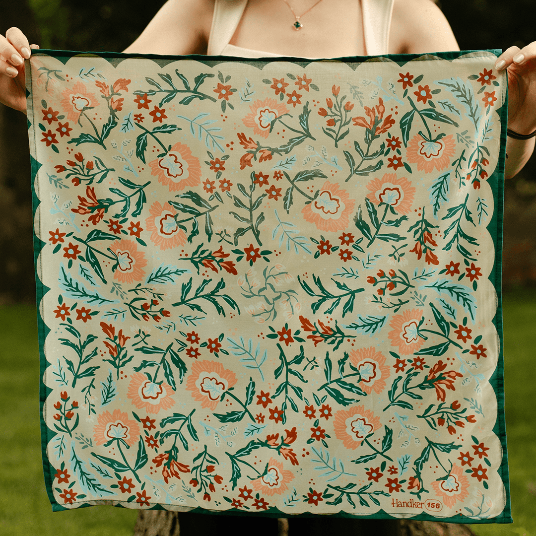 Willa Bandana - Merry PigletsHandker Bandanas