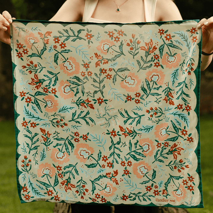 Willa Bandana - Merry PigletsHandker Bandanas