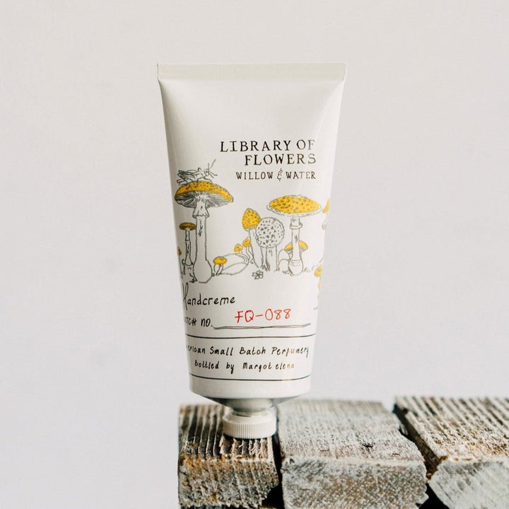 Willow & Water Handcreme - Merry PigletsLibrary of Flowers